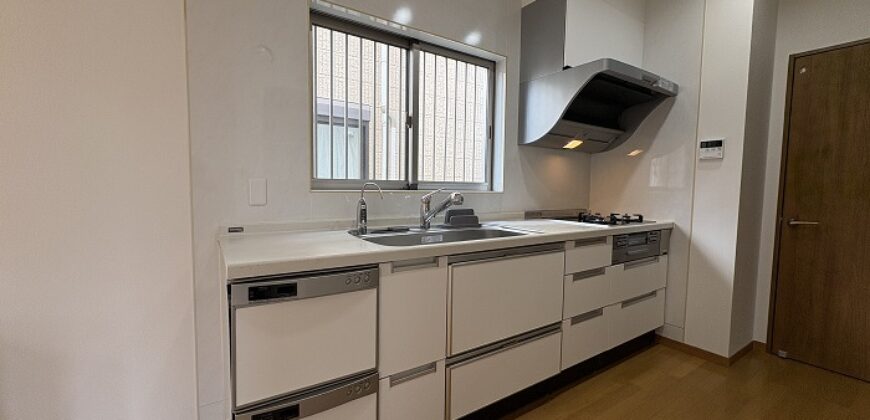 中古一戸建て –  三重県津市河芸町杜の街