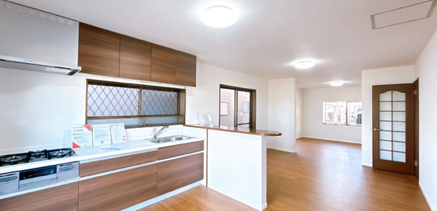 中古一戸建て – 三重県鈴鹿市南玉垣町